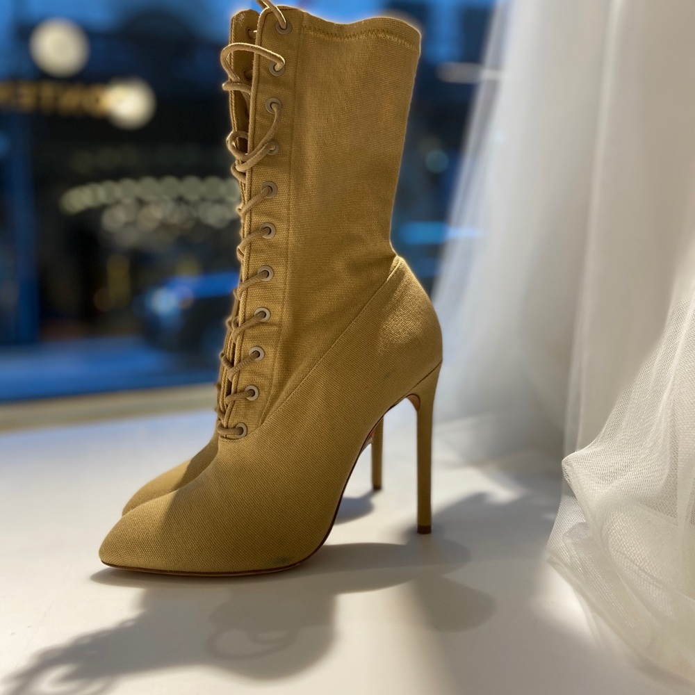 Classic Yeezy Lace Heel Boots